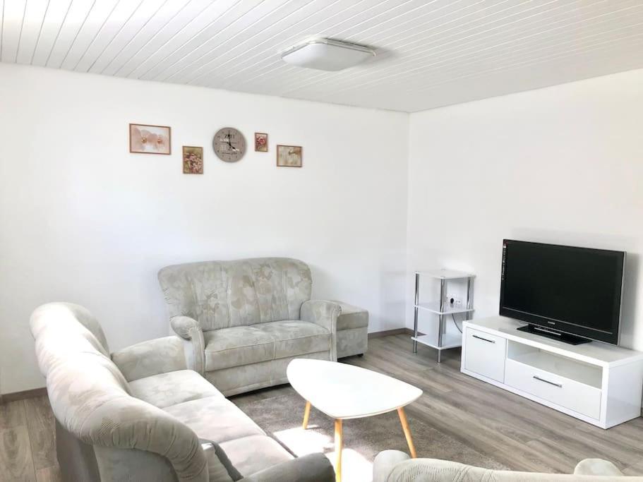 Schoene Ferienwohnung Direkt Am Neckar Deisslingen Экстерьер фото